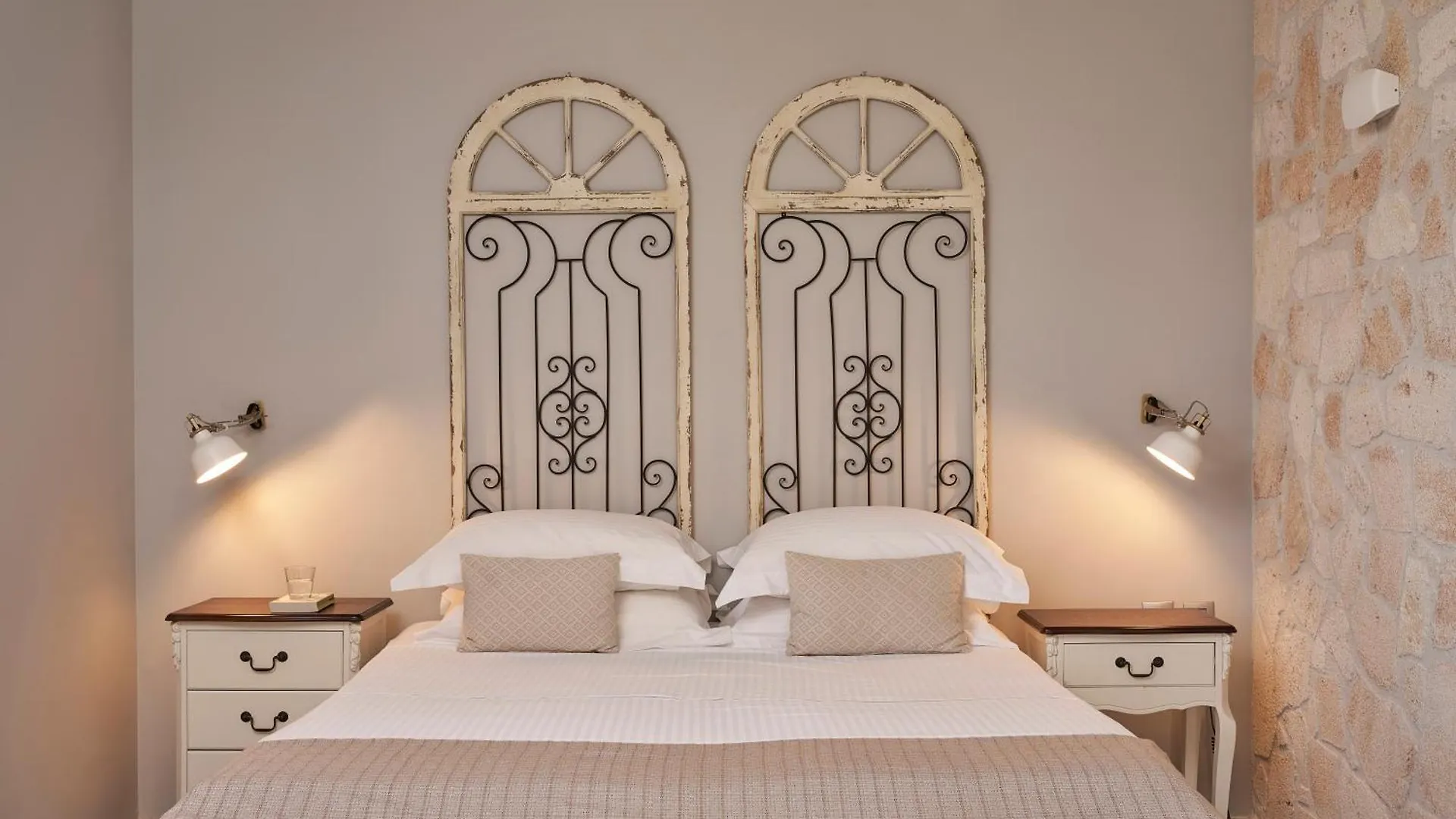 Mirabilia Boutique Hotel Kriopigi