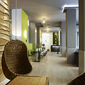City Hotel Thessaloniki מלון סלוניקי